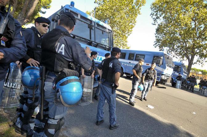 Daspo fino a dieci anni per 11 tifosi del Viareggio dopo gli scontri a Montespertoli