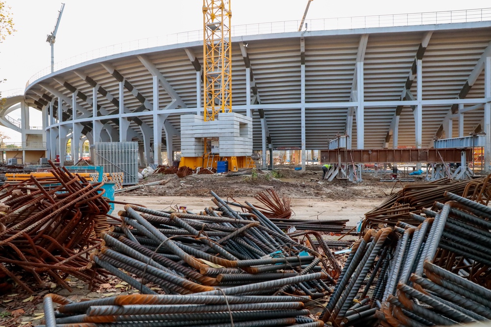 Nuova polemica sullo stadio, sicurezza e trasparenza nel mirino di sindacati e opposizioni