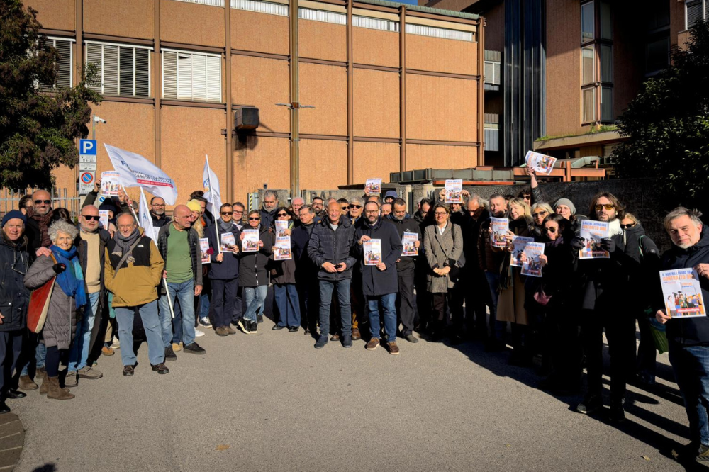 Giornalisti in sciopero, l’AST risponde all’assessore: “Rispetto per la stampa è fondamentale”