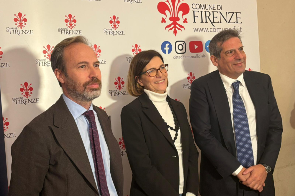 Firenze accelera sulla città digitale dei rifiuti: tempi record, cassonetti smart e servizi on demand