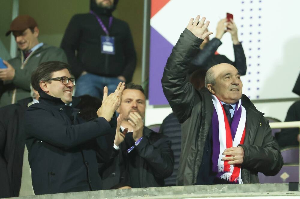 La politica discute del momento della Fiorentina