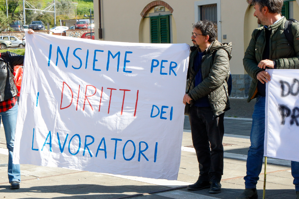 Violenza sul lavoro a Prato, sindacati al fianco della giovane dipendente