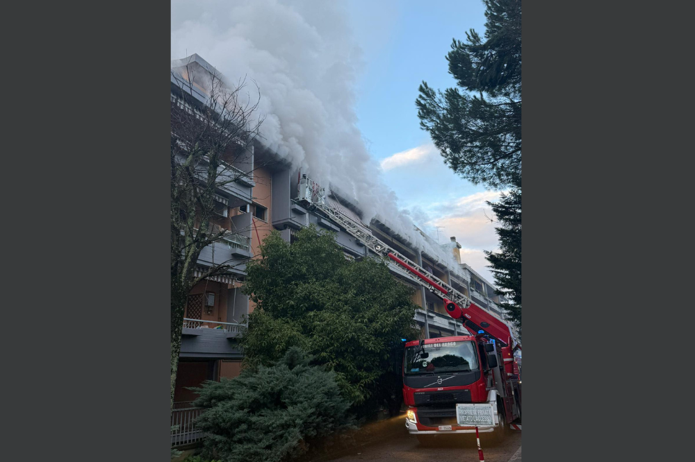 Incendio in appartamento in via delle Arti a Bagno a Ripoli