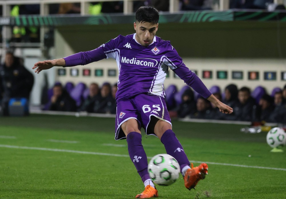Parisi, da promessa a rinascita: la Fiorentina ritrova il suo terzino