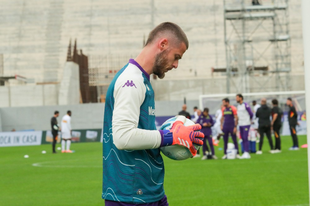 Parma-Fiorentina, tifosi viola contestano nel finale