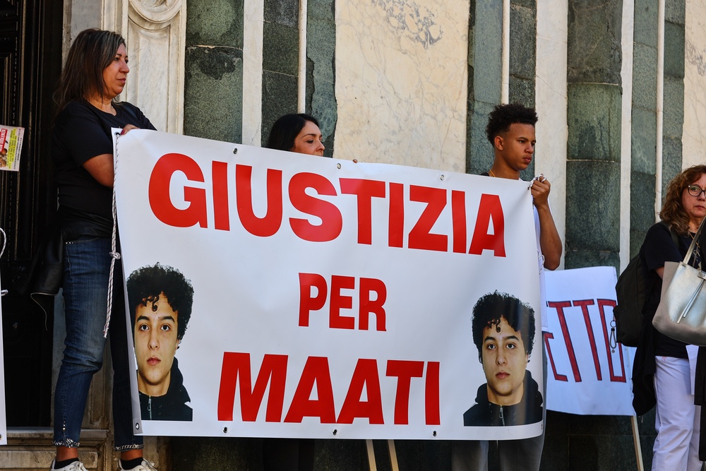 A Campi Bisenzio la fiaccolata per ricordare Maati Moubakir