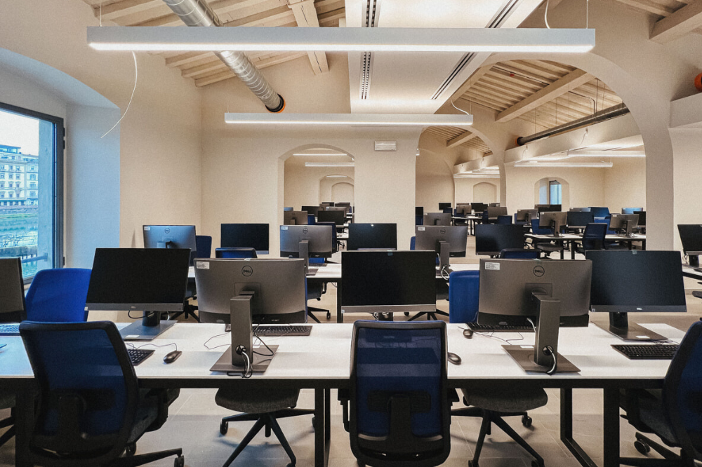 Alla 42 Firenze in programma workshop gratuiti per avvicinarsi a web e intelligenza artificiale 