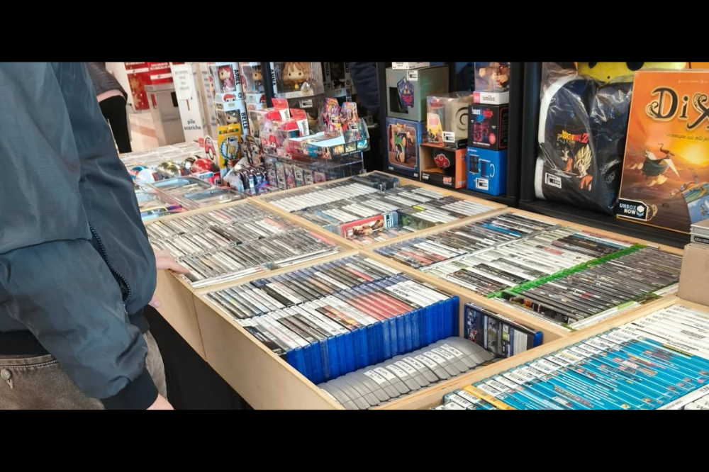 Collezionismo e disegnatori alla Fiera del Disco e del Fumetto di Empoli