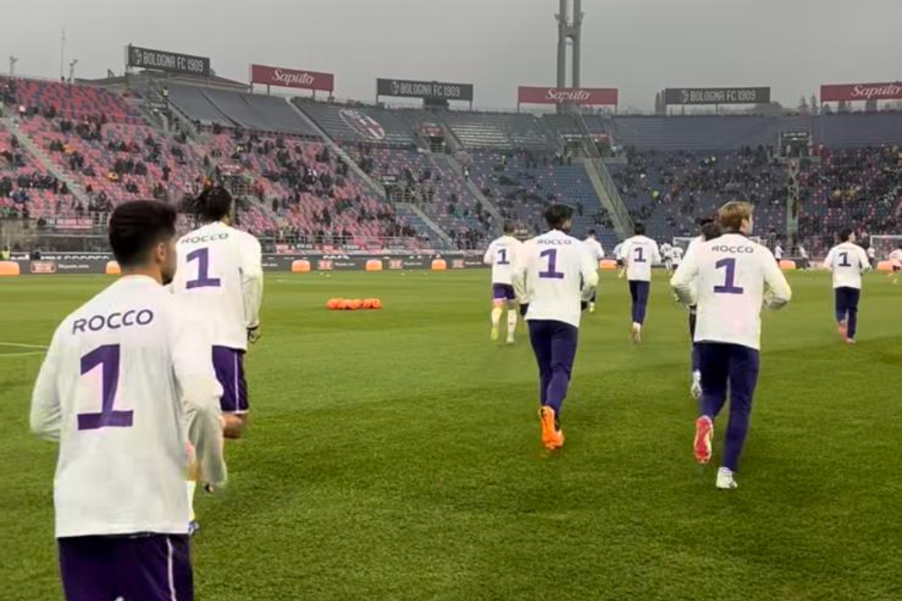 La curva Fiesole saluta Commisso: 'Ciao presidente' al Dall’Ara