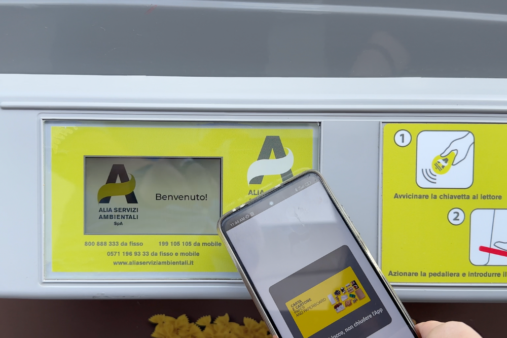 Valdisieve: da lunedì cassonetti digitali accessibili soltanto con chiavetta A-pass e Aliapp