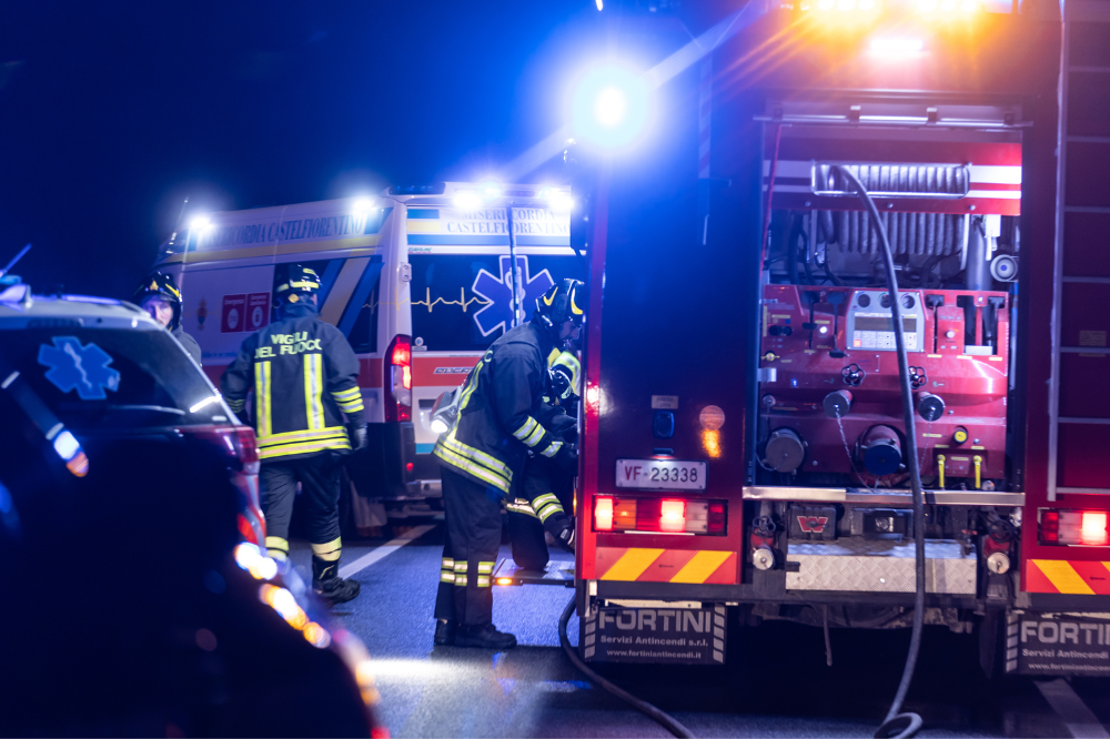 Incidente fra mezzi pesanti, deceduto uno dei conducenti