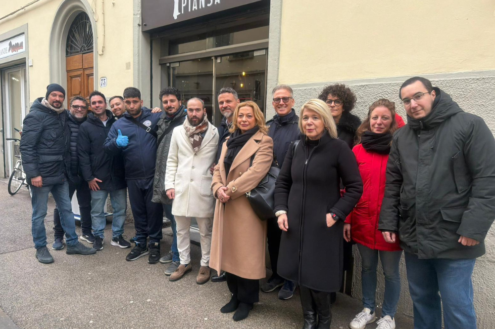 Prevenzione dello spreco alimentare e solidarietà di quartiere: avviato in Via Gioberti il progetto di recupero delle derrate alimentari