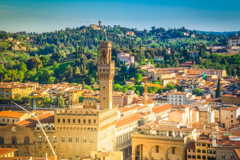 Decalogo del turismo di Firenze, da regolamento Ncc a monitoraggio affitti brevi