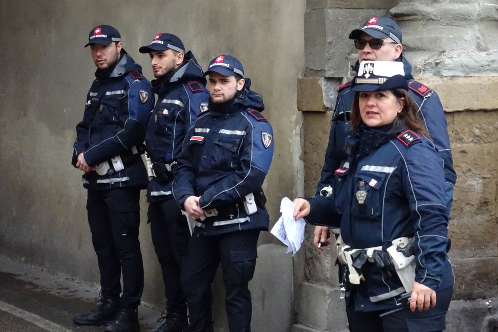 Sicurezza: Scandicci da stasera sperimenta il terzo turno della polizia municipale