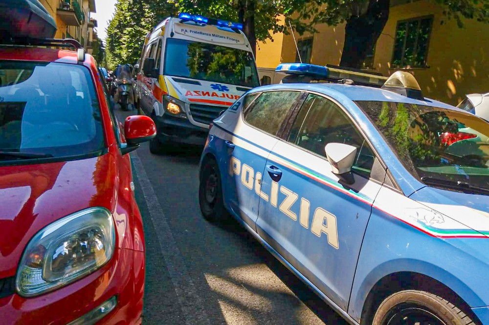 Si sente male durante la messa: soccorsa da poliziotto in libero servizio