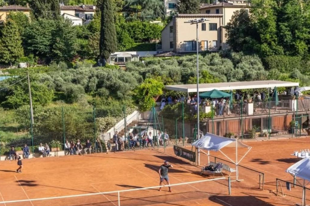 Nuovo circolo del tennis a Firenze, la speranza dei soci del vecchio Carraia