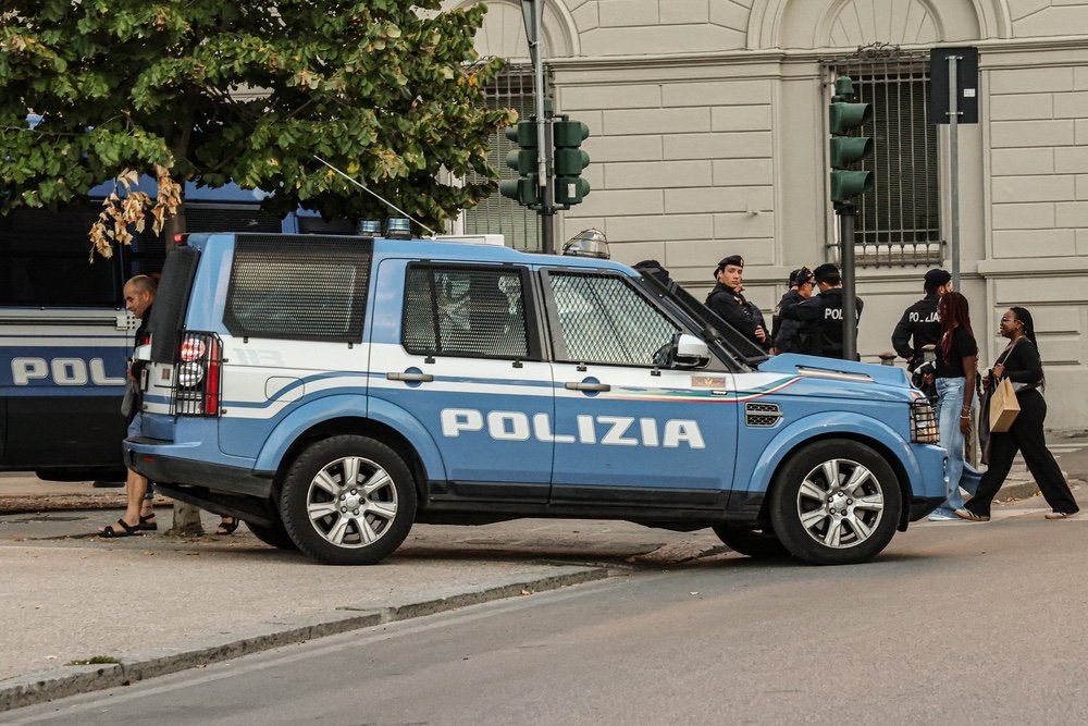 Immobile occupato a Firenze, 5 indagati
