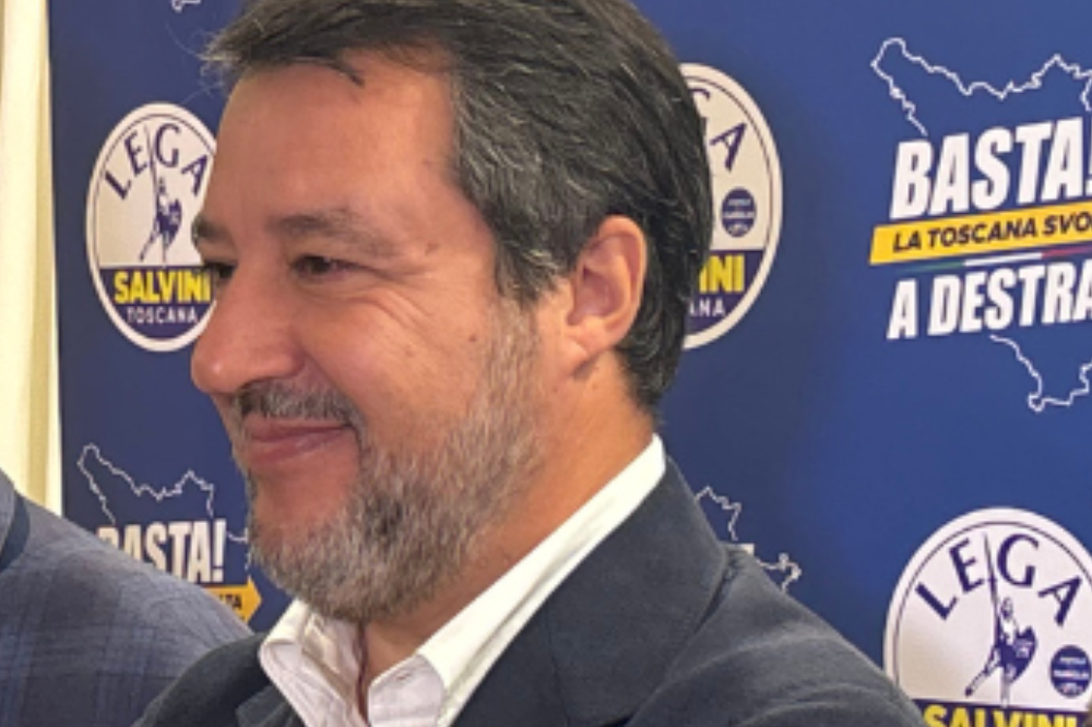 Salvini a Firenze evita le Cascine e sposta il volantinaggio all’Isolotto