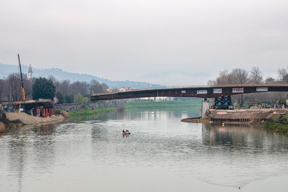 'Gioia e commozione' per l'intitolazione del nuovo ponte sull'Arno alle sorelline Nencioni