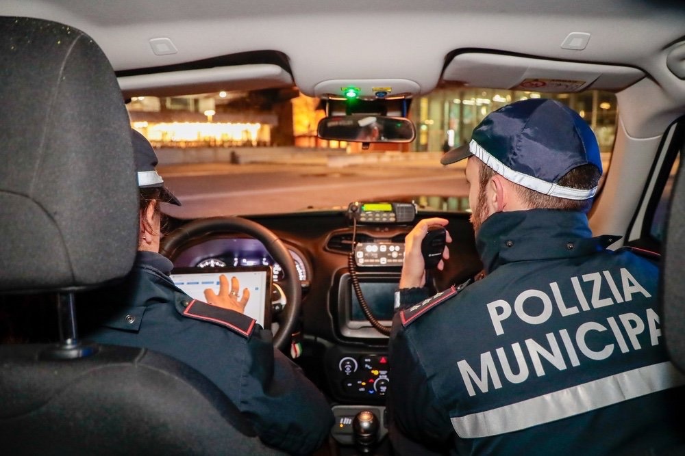 Doppio arresto per droga a Firenze