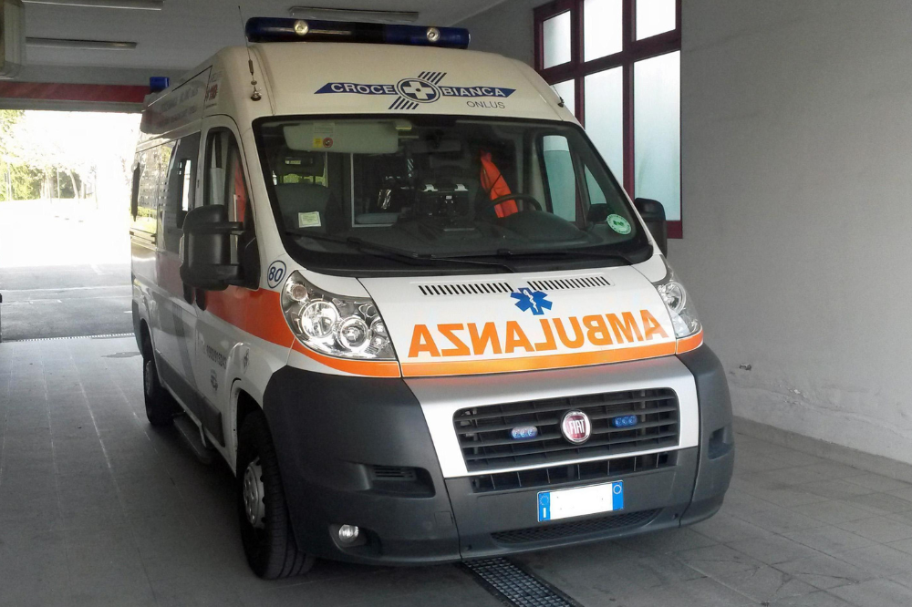 Investita da un'auto: grave bambina di 5 anni