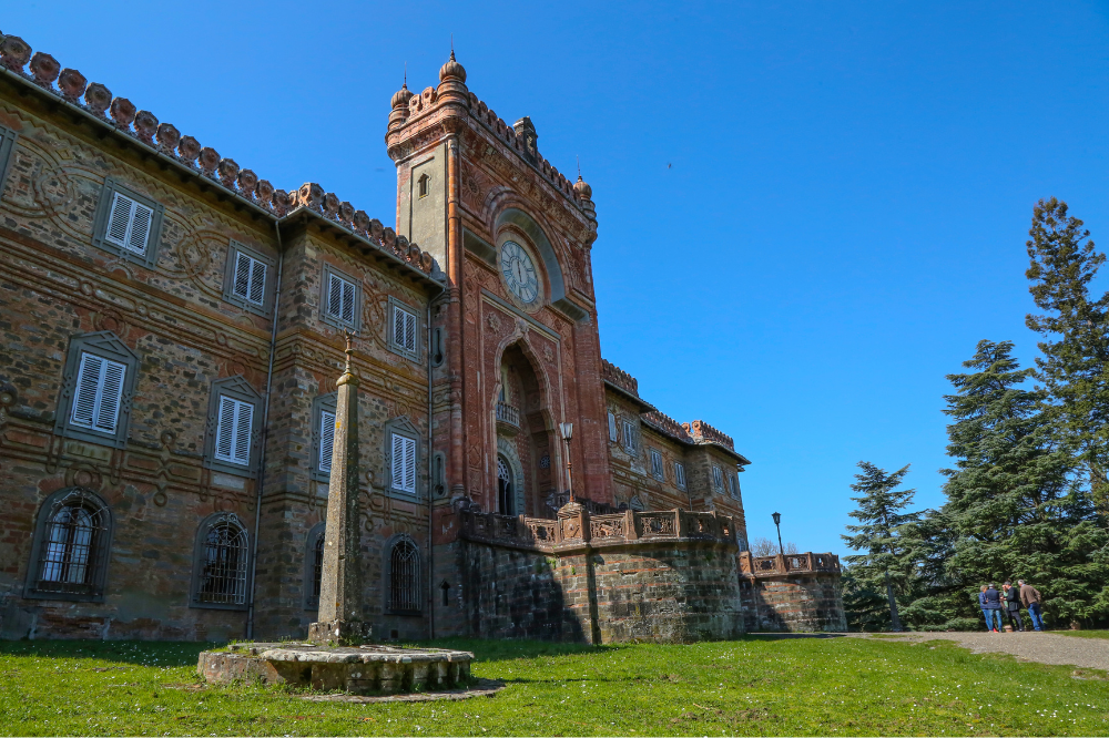 Rinascono i giardini del castello di Sammezzano