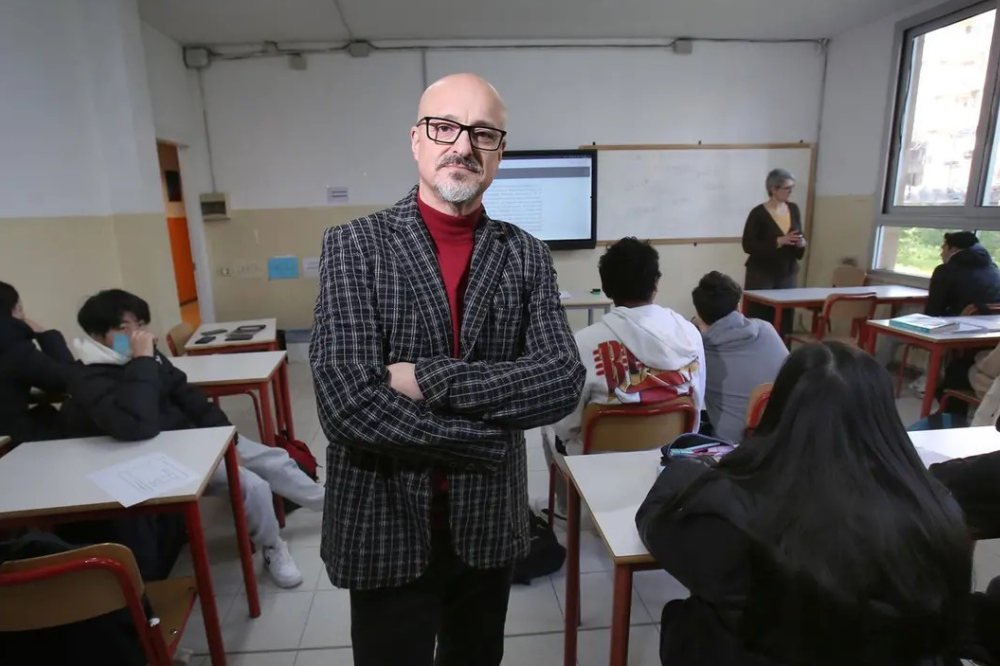 Spazi per la preghiera a scuola, la questione arriva in Parlamento