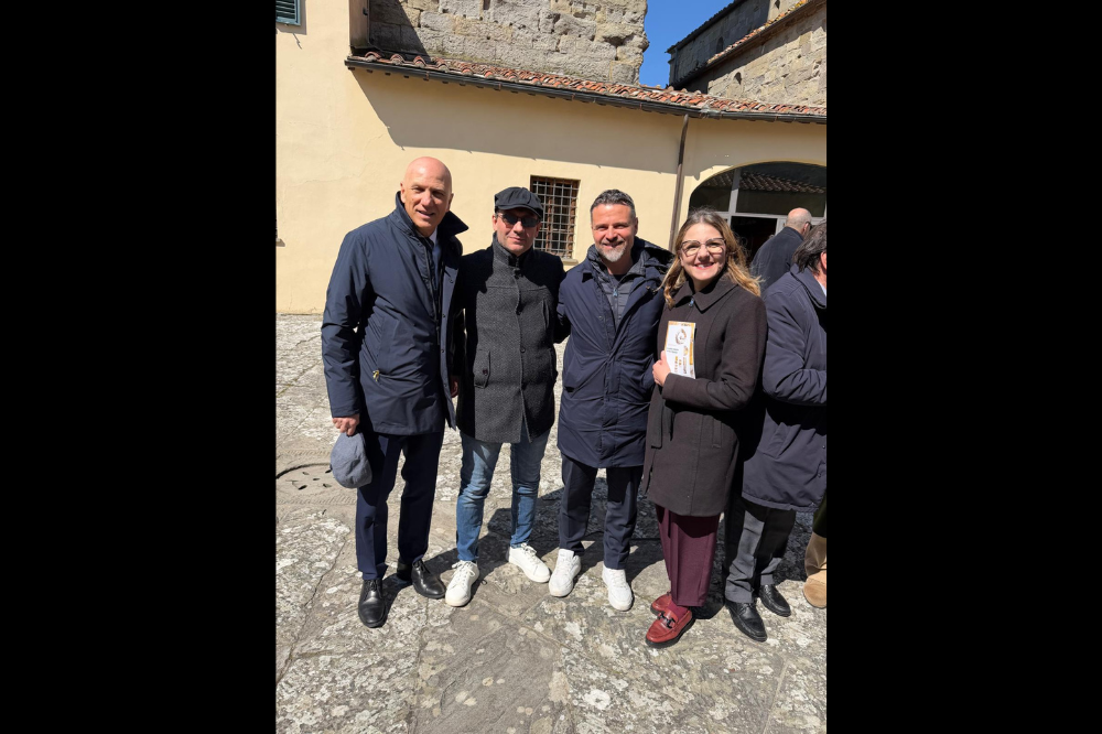 Alla Pieve di Cascia inaugurata la mostra 'La cauta indagine' di Piero Vignozzi