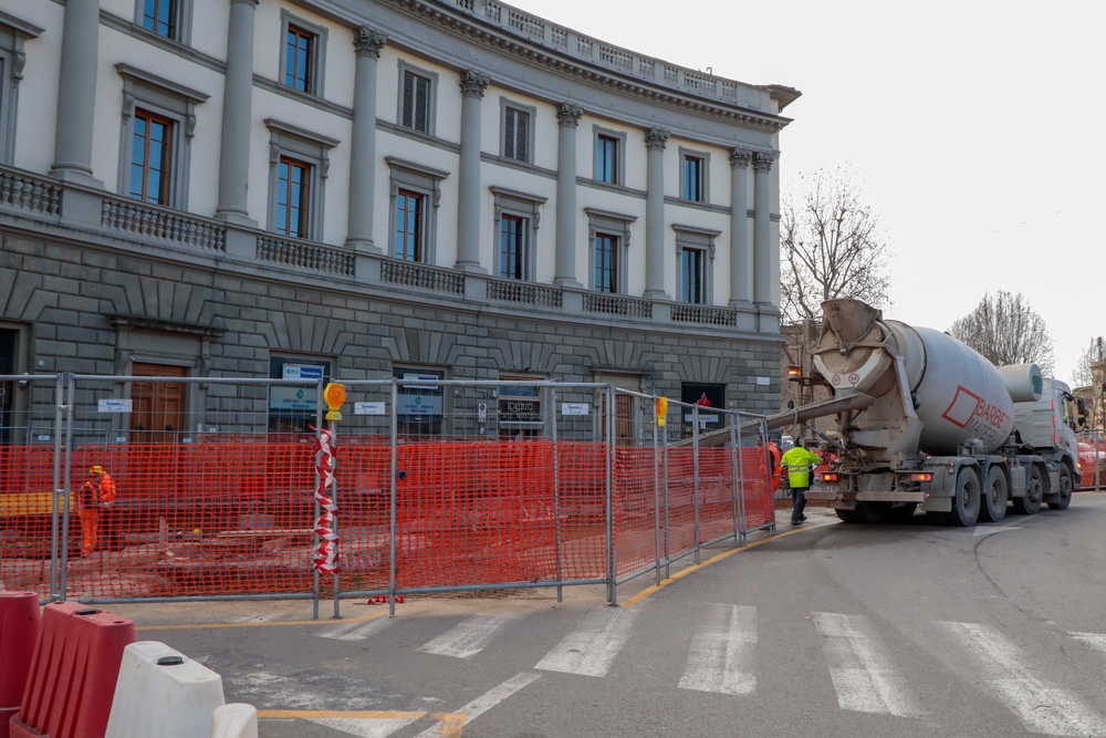 Tramvia, da stasera si amplia il cantiere per sede in viale Gramsci