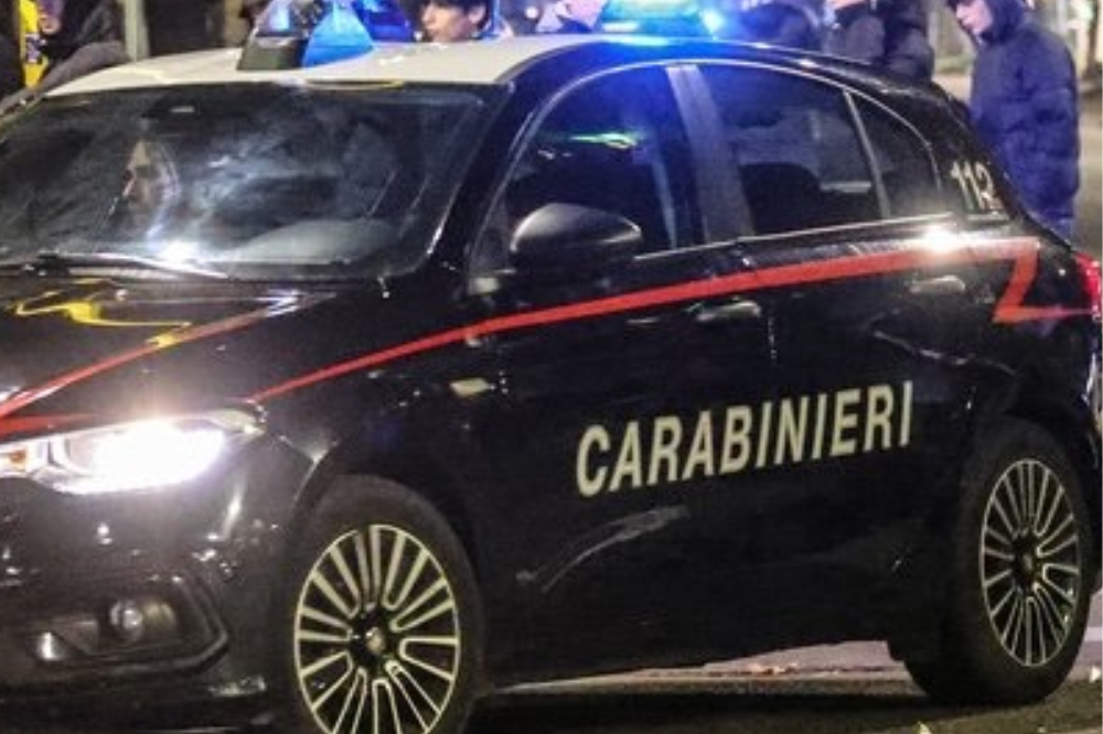 Firenze, arrestato 28enne sorpreso a spacciare hashish in via Vittorio Emanuele II