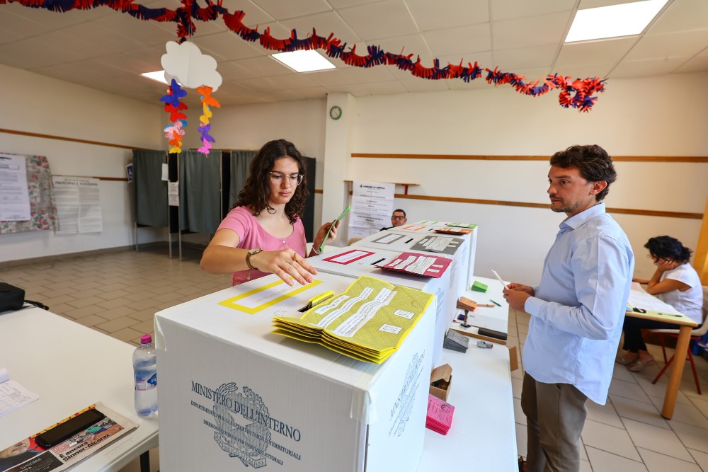 AGGIORNATA - A Prato stop a candidatura magistrato del caso Ruby