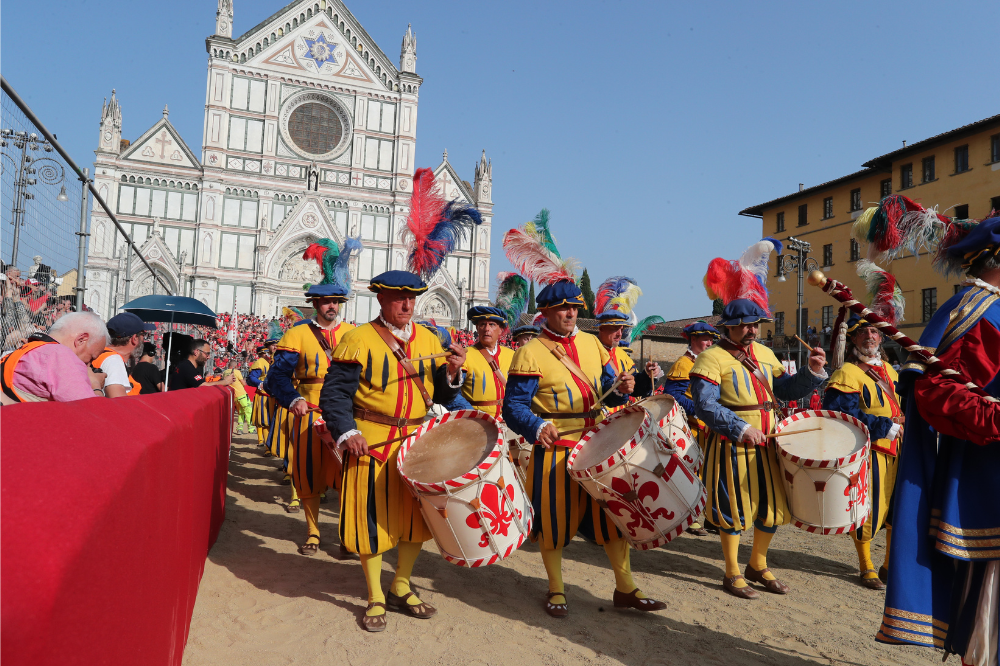 Vanoli, il Calcio Storico, le schermaglie: parlano Torselli e Nardella 