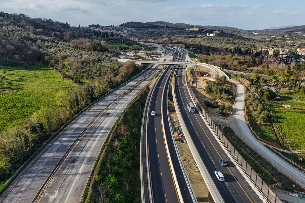 Tamponamento tra tir e auto su A1 Direttissima, 6 km di coda