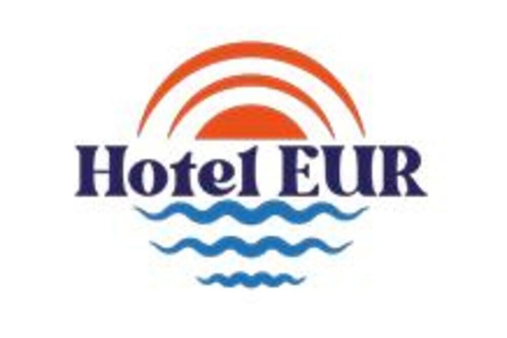 Hotel Eur, l'isola viola della Versilia