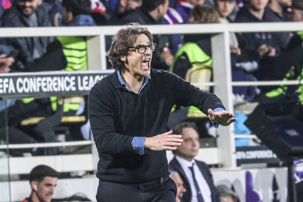 Paolo Vanoli sempre più lontano dalla Fiorentina: il primo nome nella lista di Paratici