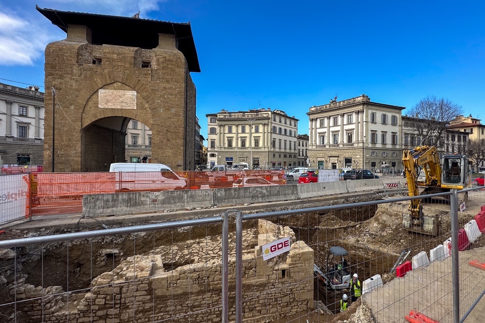 Firenze, traffico in tilt: viali a 15 km/h con cantieri tramvia