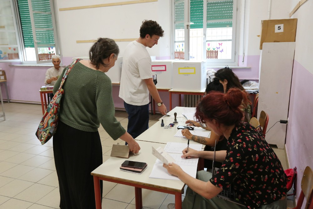 Prato, il Vescovo Nerbini sulle Amministrative: «Non ho candidati miei, la Chiesa guarda al bene comune»