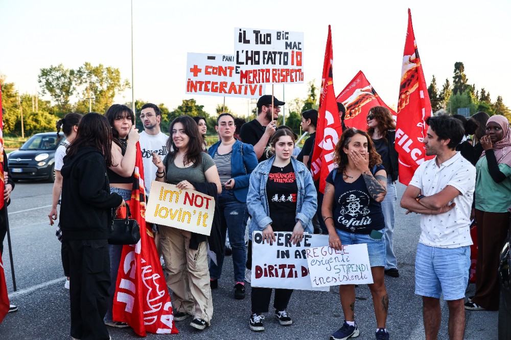 25 Aprile e 1° Maggio, la Toscana del commercio pronta a scioperare