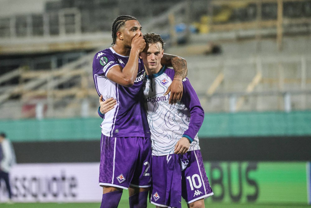 Gudmundsson, futuro in bilico alla Fiorentina: tra fiducia e dubbi sul rendimento