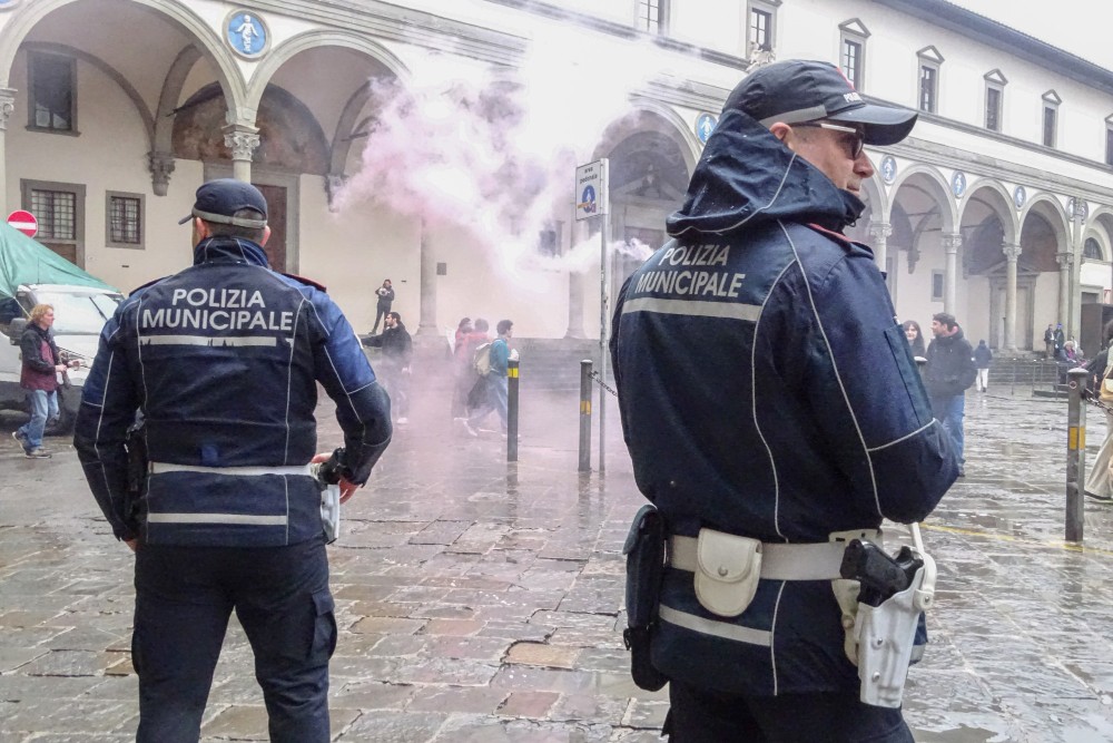 Via Il Prato, degrado e paura tra i residenti: “Insicurezza quotidiana sotto casa”