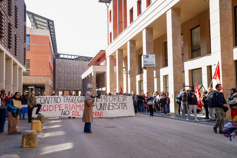 Sicurezza sul lavoro: simulata evacuazione all'Università di Firenze