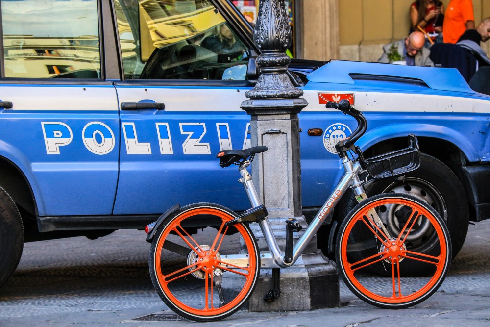 Bike sharing a Firenze: l’intelligenza artificiale contro il parcheggio selvaggio