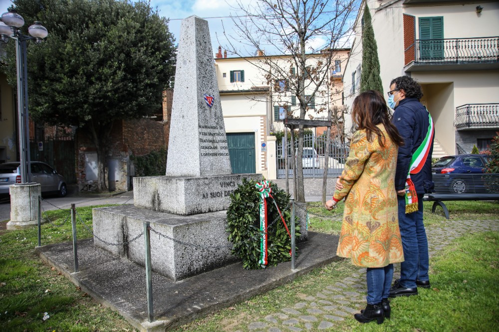 A Prato e Firenze le opere di Marian Kołodziej raccontano l'orrore dei campi di concentramento