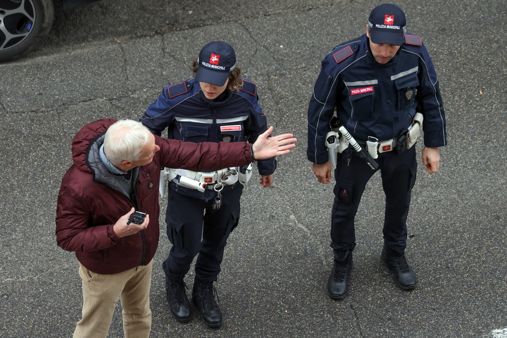 Firenze, la polizia di prossimità in strada: controlli, ascolto dei cittadini e sicurezza nei quartieri