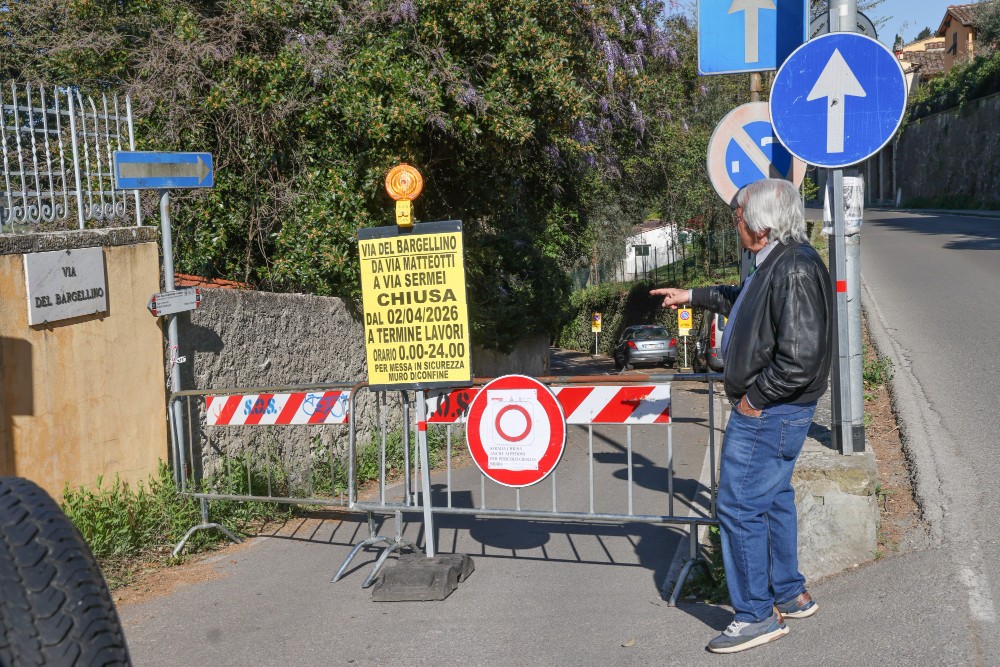 Cittadina isolata dopo il crollo di un muro: protestano i residenti
