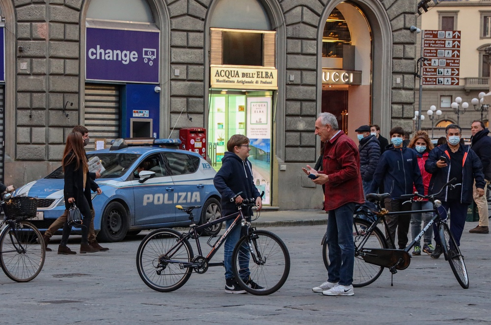 Firenze, vandalizzato il monumento ai Nisei: colpito un simbolo della memoria storica