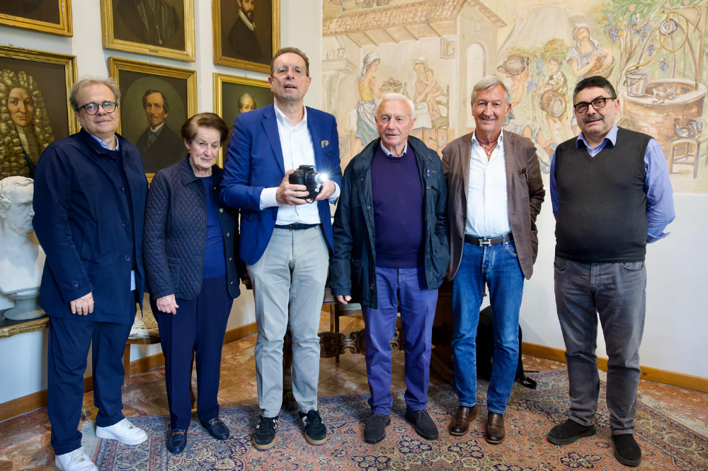 Un grande gesto di solidarietà: la Misericordia di Empoli riceve un prezioso strumento per le diagnosi dermatologiche