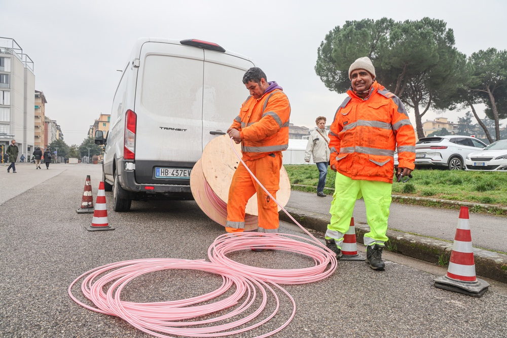 Firenze eccelle nella fibra, ma il mobile resta in crisi nel centro storico