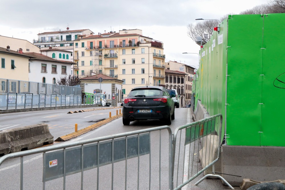 Ponte al Pino, scatta la chiusura totale: estate di lavori e traffico sotto pressione a Firenze