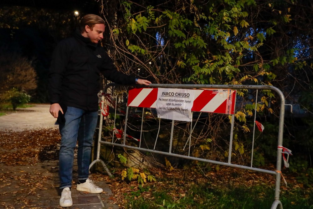Scandicci, polemica sui campi da padel al posto del giardino pubblico in via Scandicci Alto